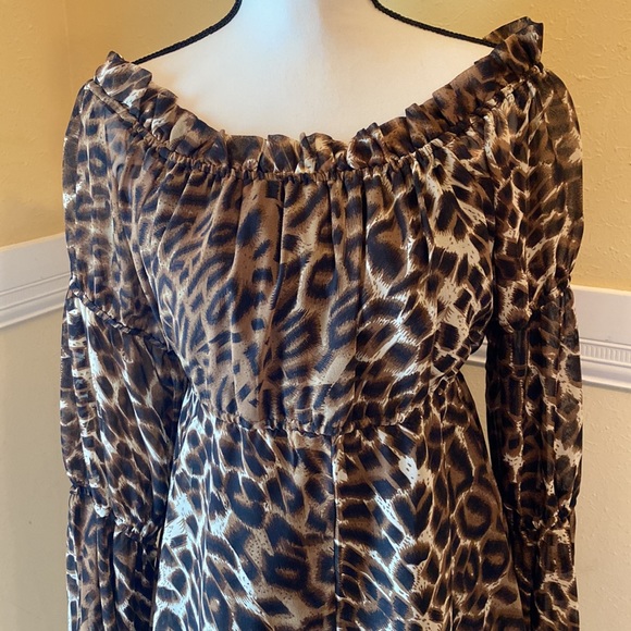 Antthony Original Large Leopard print Blouse - Picture 2 of 8